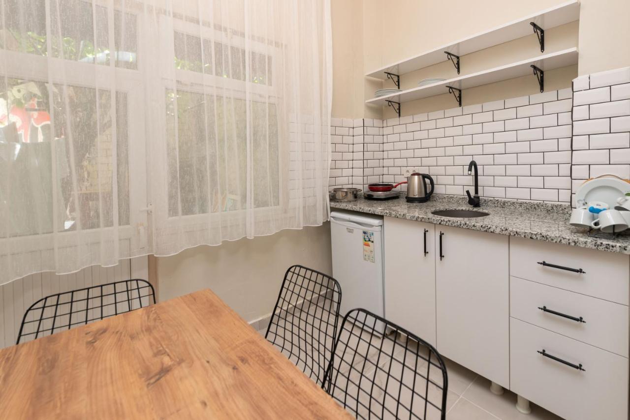 Nora Aparts Aparthotel Istanbul Bagian luar foto
